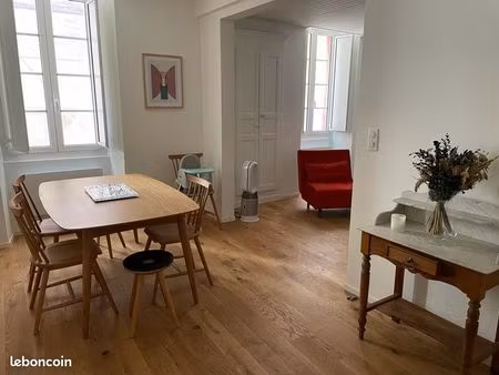 t2 meublé secteur marché année scolaire
