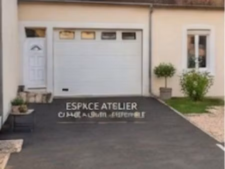 garage / box à louer - privé et sécurisé