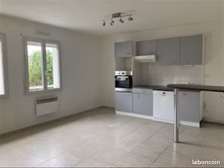 appartement t3 avec parking et terrasse couverte