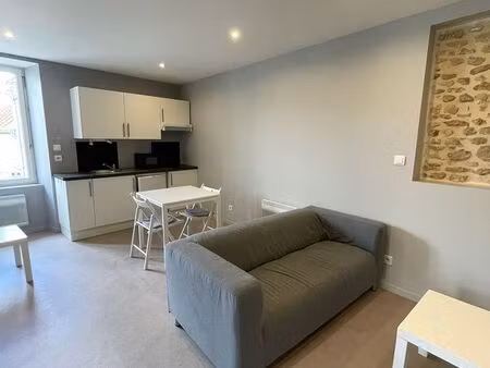 t2 - 31m² - disponible immédiatement