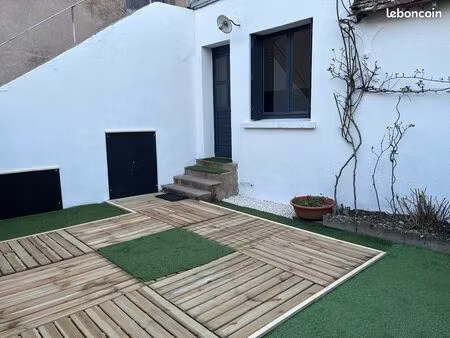 agréable petite maison rénovée situé dans un environnement au calme