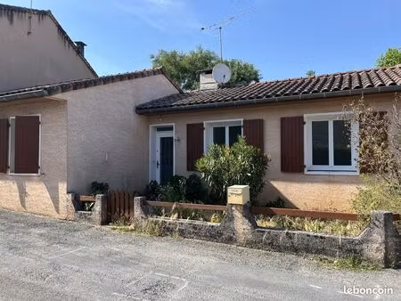 maison de village 4 pièces 82 m²