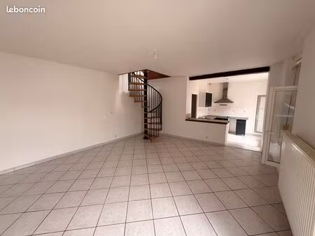 maison 2 chambres