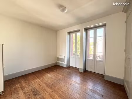 appartement 3 pièces 54 m²