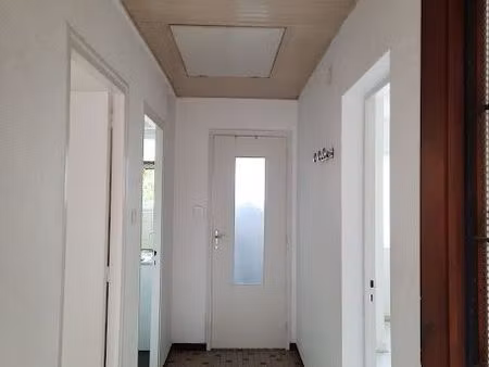 location appartement dan maison mitoyenne