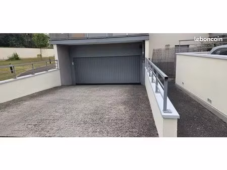 location garage en résidence sécurisé
