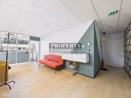 bureaux 225 m² limonest