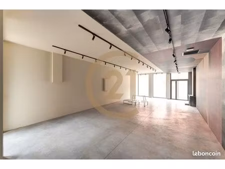 local commercial