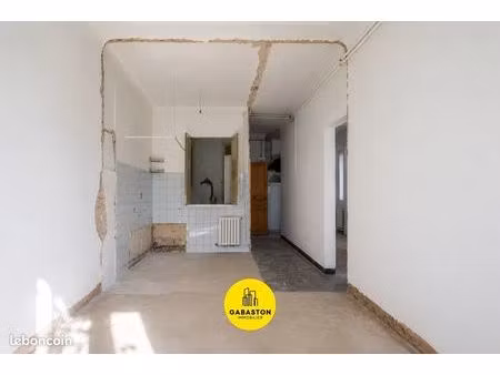 appartement 3 pièces 69 m²