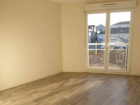 location appartement 2 pièces 46 m² à limoges (87100)