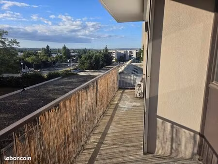 appartement 3 pièces 63 m²