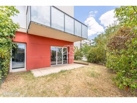 appartement 2 pièces 53 m²