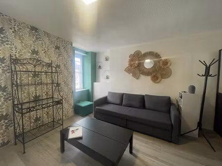 location meublée appartement 1 pièce 23.53 m² à argentan (61200)  370 €