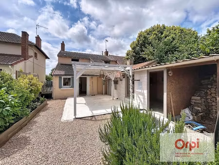 location maison 3 pièces 80.7 m² à commentry (03600)  600 €