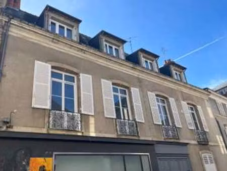 location appartement 3 pièces au mans république (72000) : à louer 3 pièces / 89m² le mans