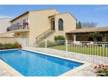 maison 6 pièces 160 m²