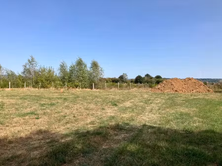 vente terrain 544 m² à arpajon-sur-cère (15130)  43 300 €