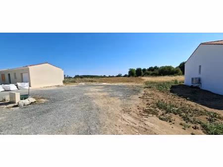 vente terrain 369 m² à le gua (17600)  45 980 €
