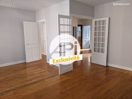 immeuble 9 pièces 205 m²