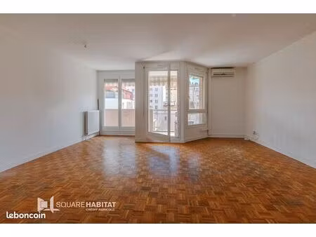 appartement 5 pièces 121 m²