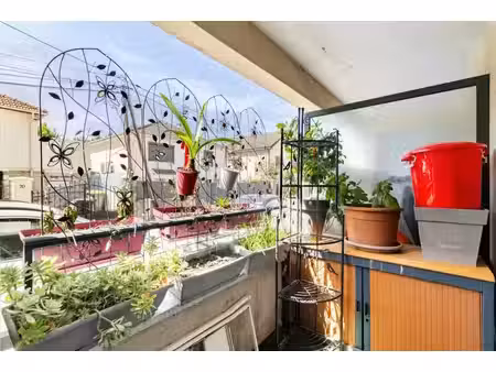 appartement 4 pièces  2 places parking  résidence sécurisée
