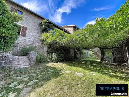 ferme 5 pièces 161 m²
