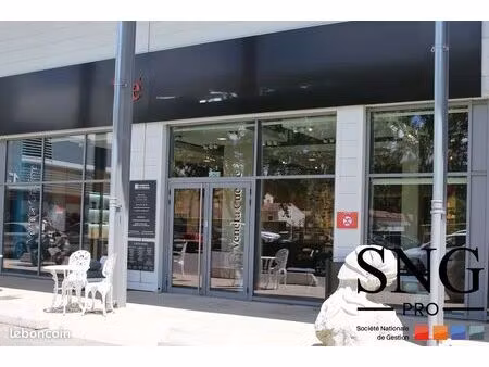 local commercial 649 m² aix-en-provence