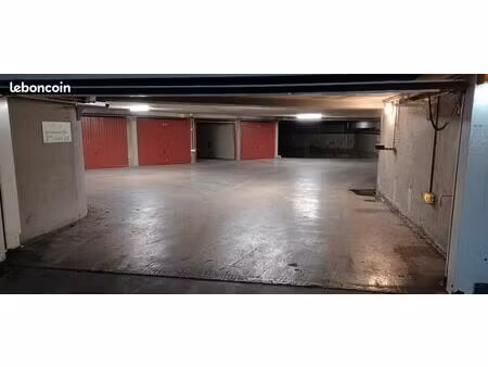 location box lyon 7ème
