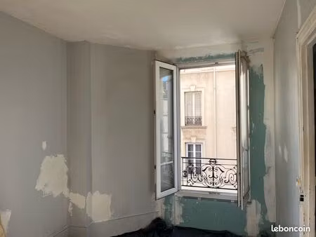 appartement 2 pièces 29 m2 lumineux et au calme  à rénover
