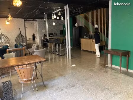 local commercial 220 m²