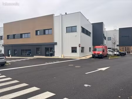 location bureaux et activités