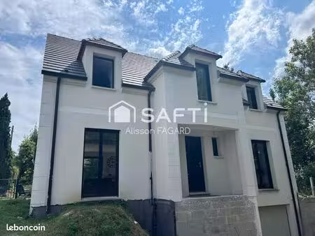 maison 5 pièces 118 m²