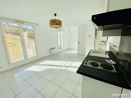 studio 1 pièce 24 m²