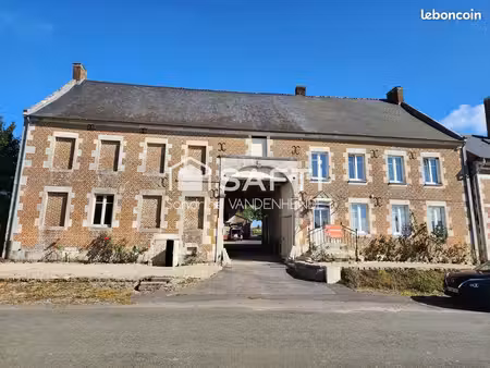 maison 5 pièces 137 m²