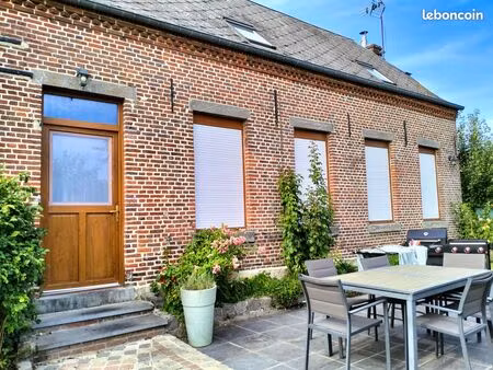 maison à la campagne