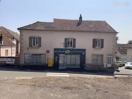immeuble 6 pièces 130 m²