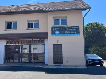 local bureau 95m2 essert