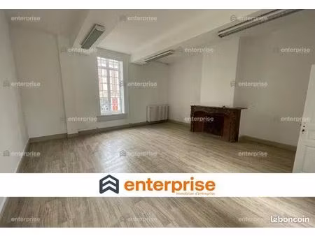 bureaux 80 m²
