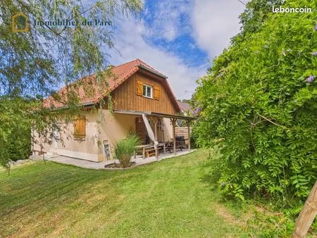 maison 5 pièces 148 m²
