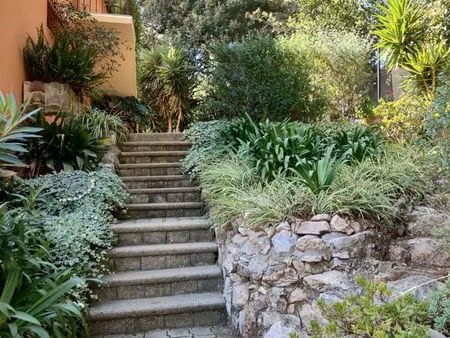 appartement/villa 100m2 4 pieces antibes semboules