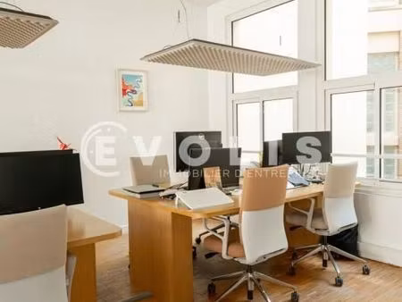 bureaux 160 m²