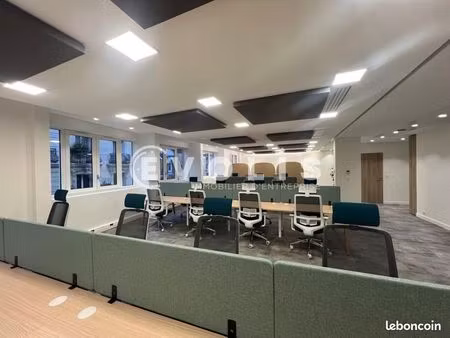 bureaux 203 m²