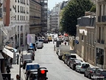local commercial 141 m²