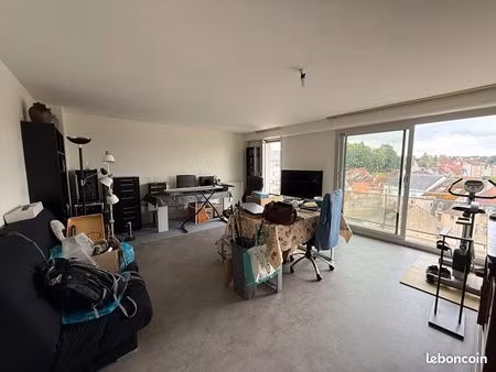 appartement 3 pièces 74 m²