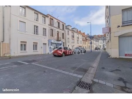 maison 7 pièces 347 m²