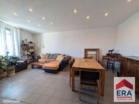 immeuble 4 pièces 134 m²