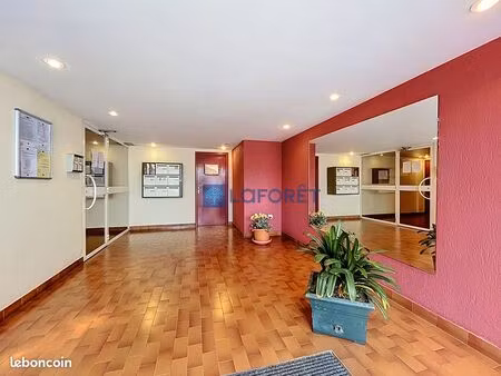appartement 4 pièces 77 m²
