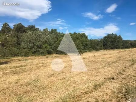 terrain 1618 m² pourrieres