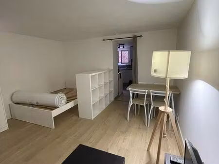 appartement 1 pièce - 25 m2