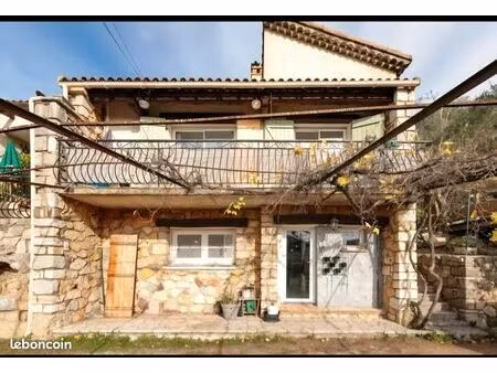 charmante maison avec terrain 600 m² à 10 min de fréjus